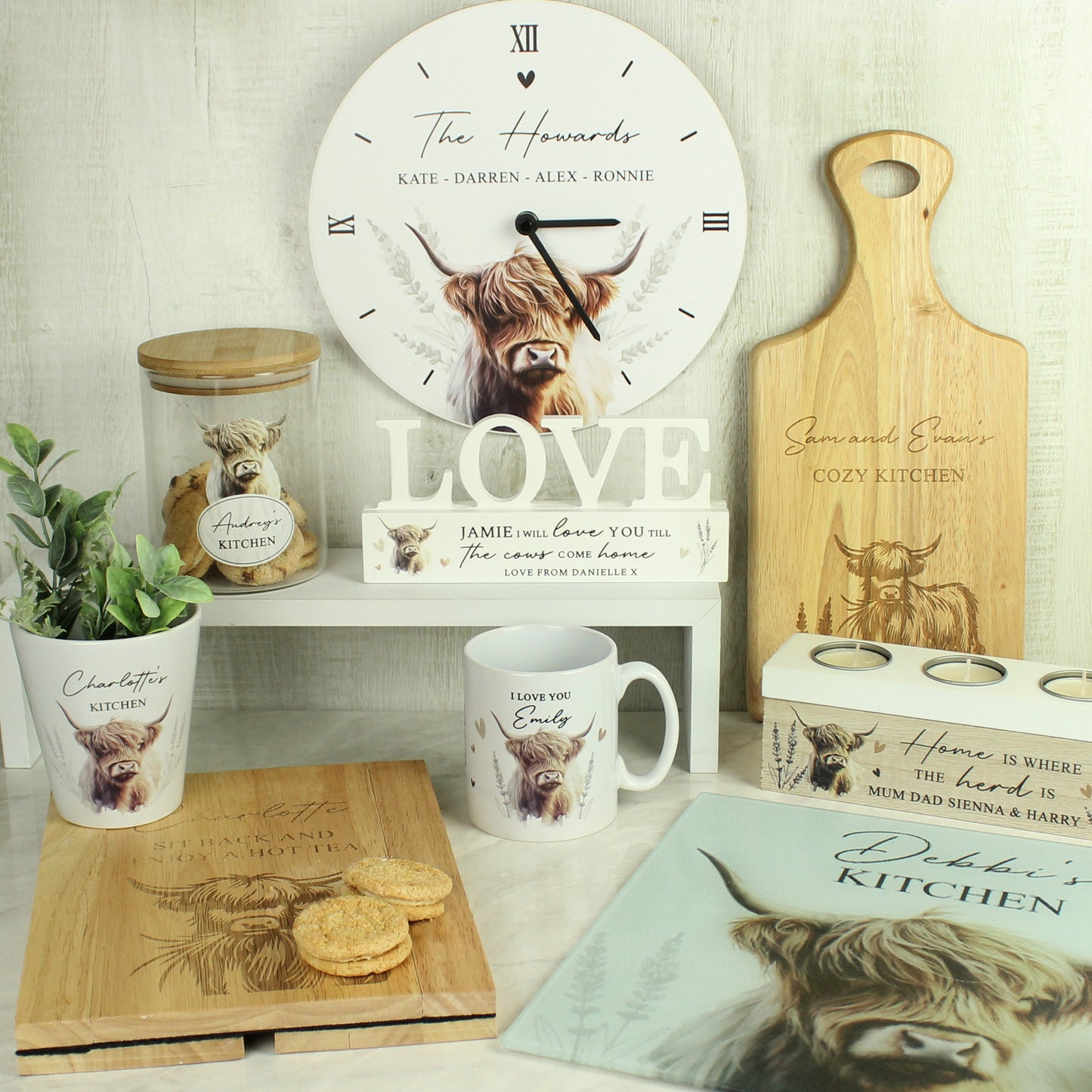 Personalised Highland Cow Paddle Chopping Board - image 5