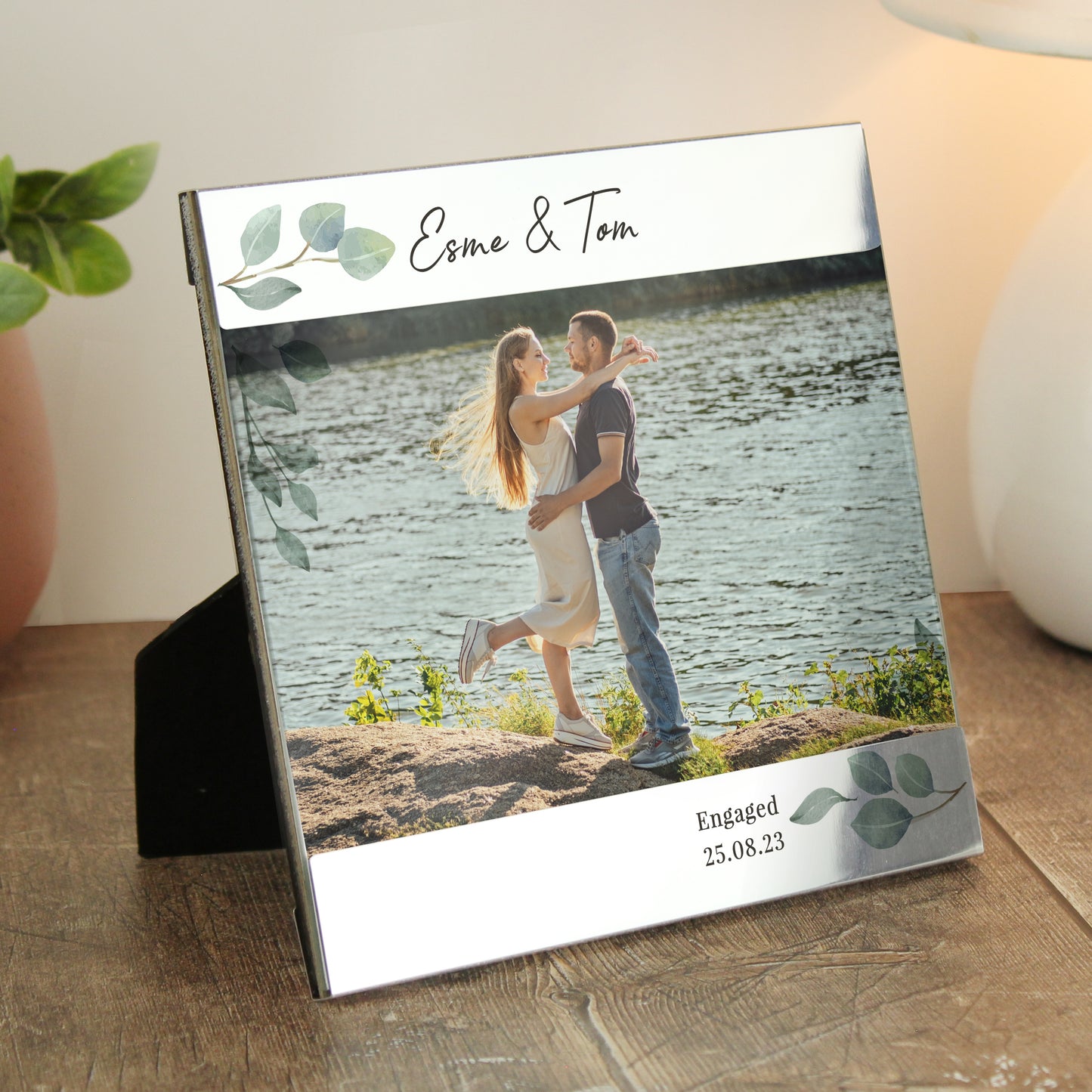 Personalised Botanical 6x4 Photo Frame - image 4