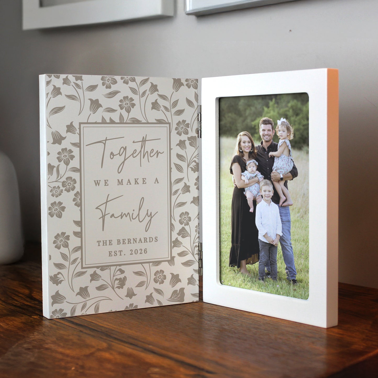 Personalised Family Wooden Hinged 6x4 Photo Frame – Birthday Christmas Gift - image 3