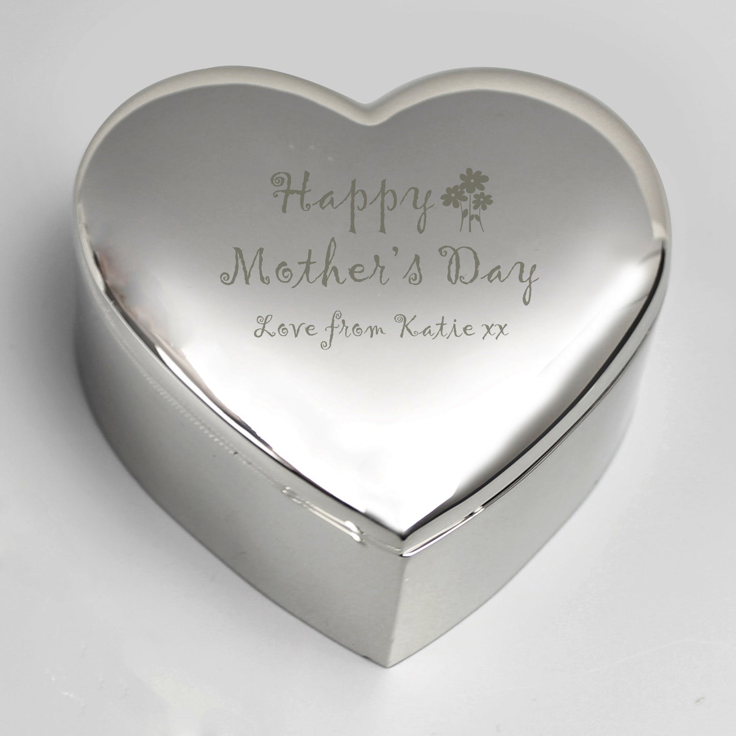 Personalised Happy Mothers Day Heart Trinket Box - image 4