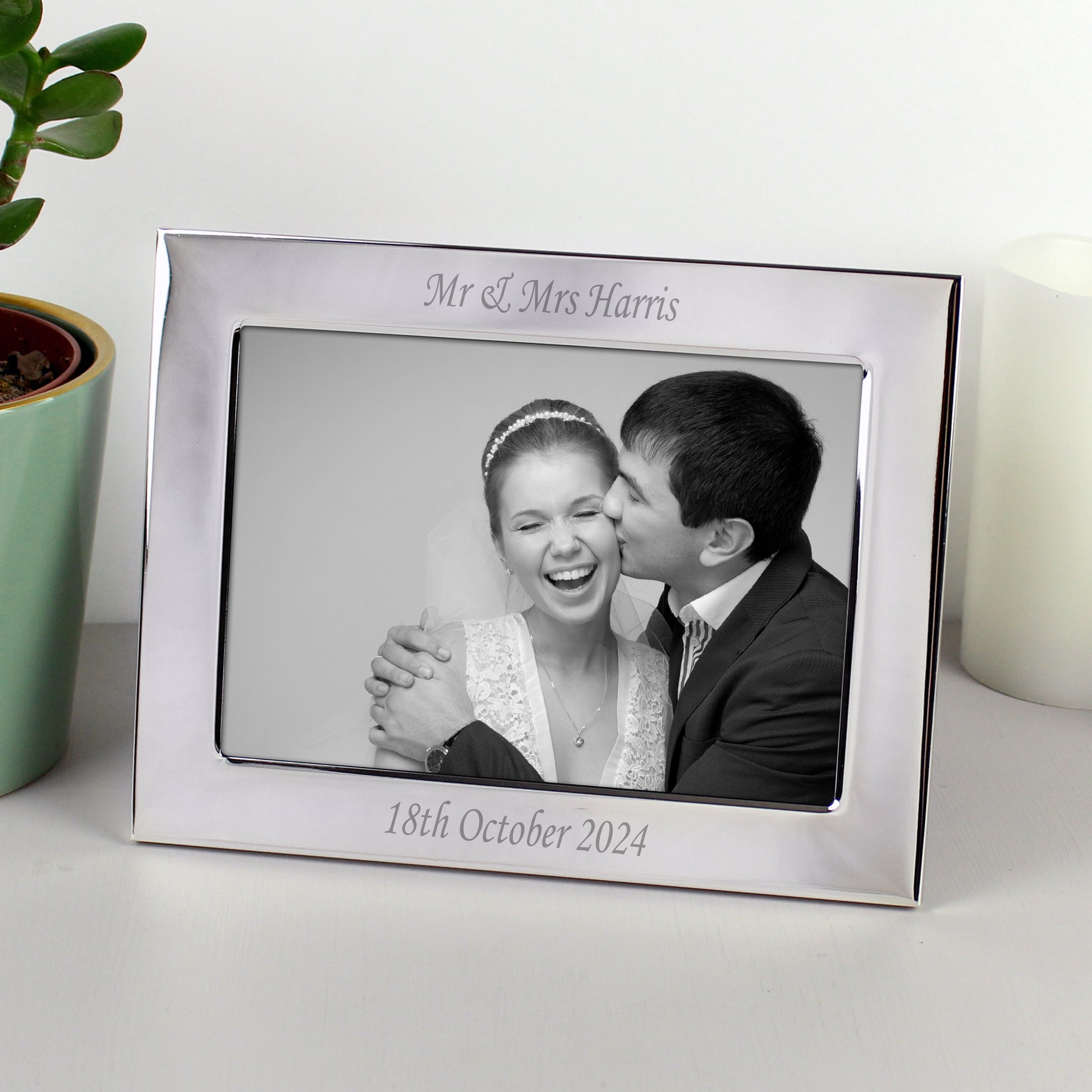 Personalised Silver Plated 6x4 Landscape Photo Frame from Heartfelt Gifts