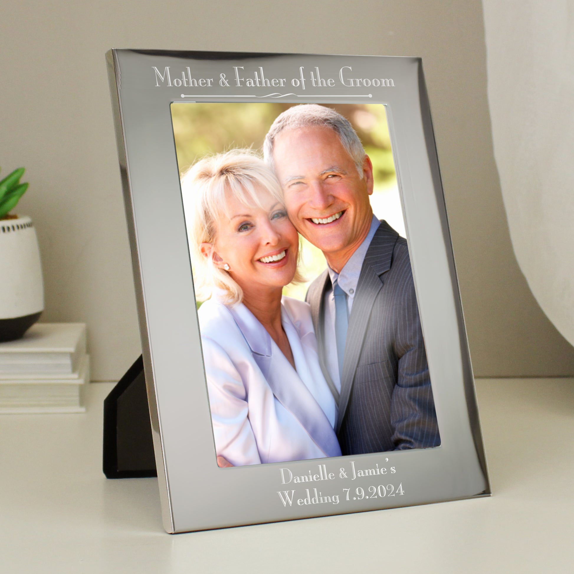 Personalised Silver 5x7 Decorative Mother & Father of the Bride Photo Frame - image 4