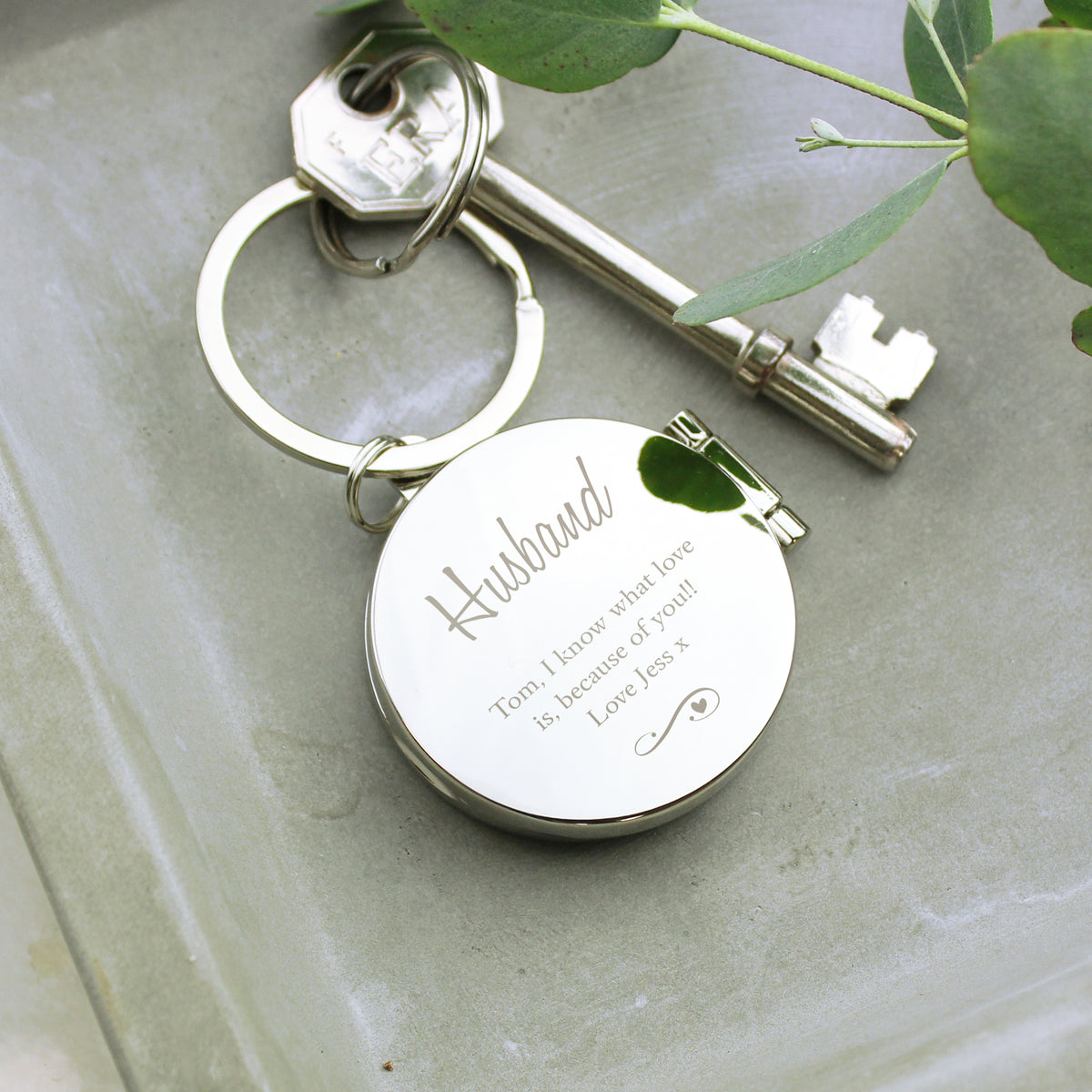 Personalised Swirls & Hearts Photo Keyring - image 4