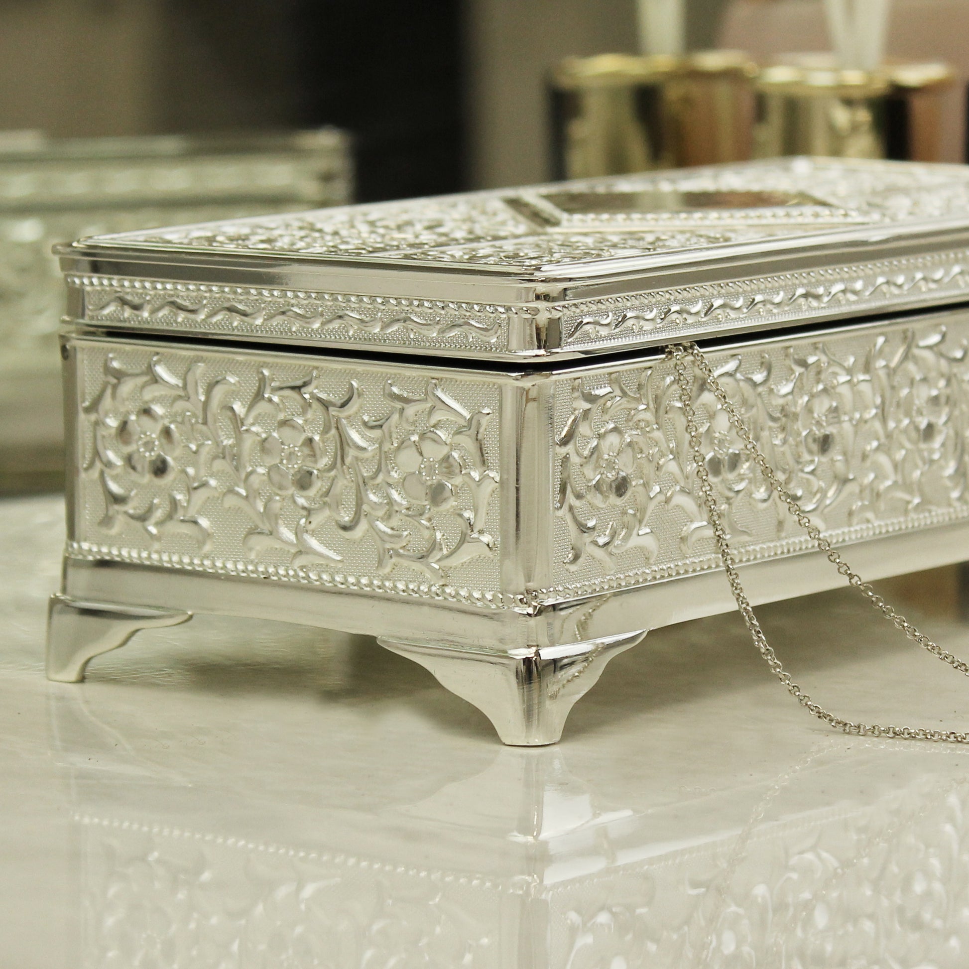 Personalised Swirls & Hearts Antique Silver Plated Jewellery Box - image 8