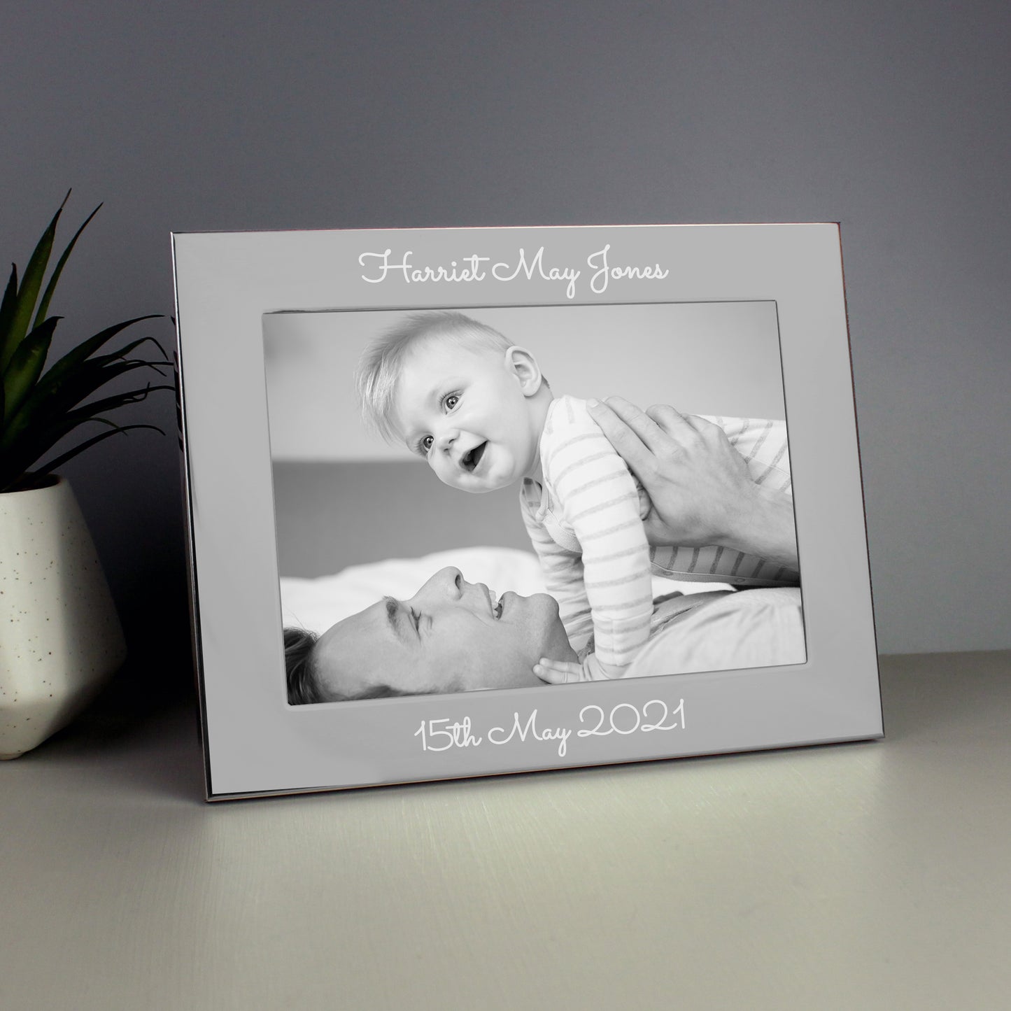 Personalised Free Text 5 x 7 Silver Photo Frame - image 3