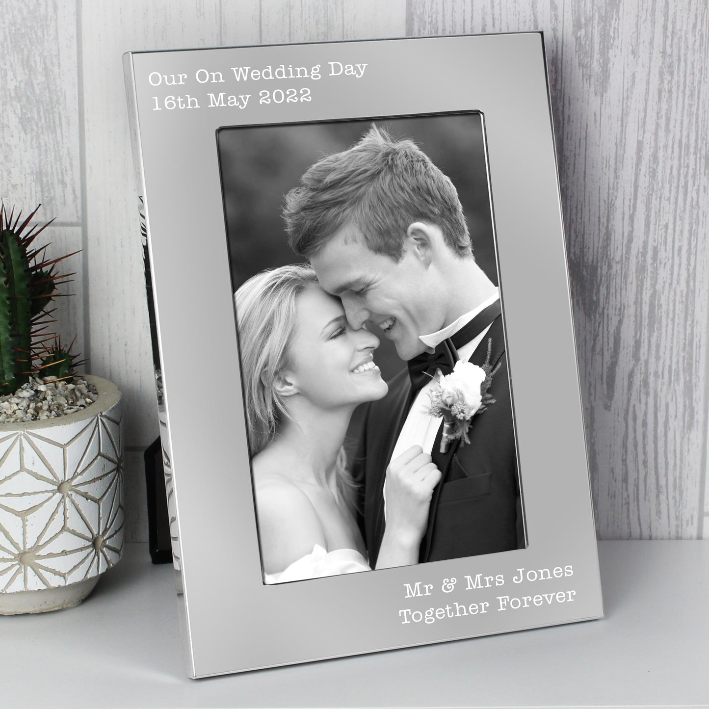 Personalised Free Text 7 x 5 Silver Photo Frame - image 4