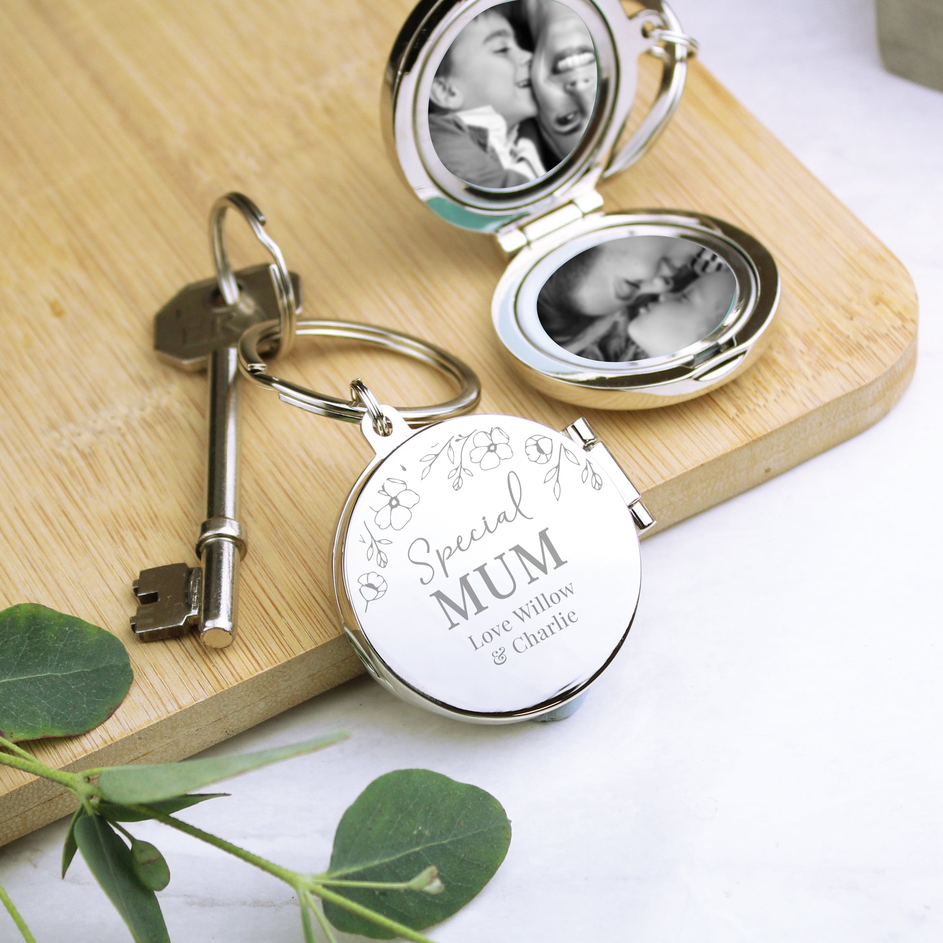 Personalised Floral Round Photo Frame Keyring from Heartfelt Gifts