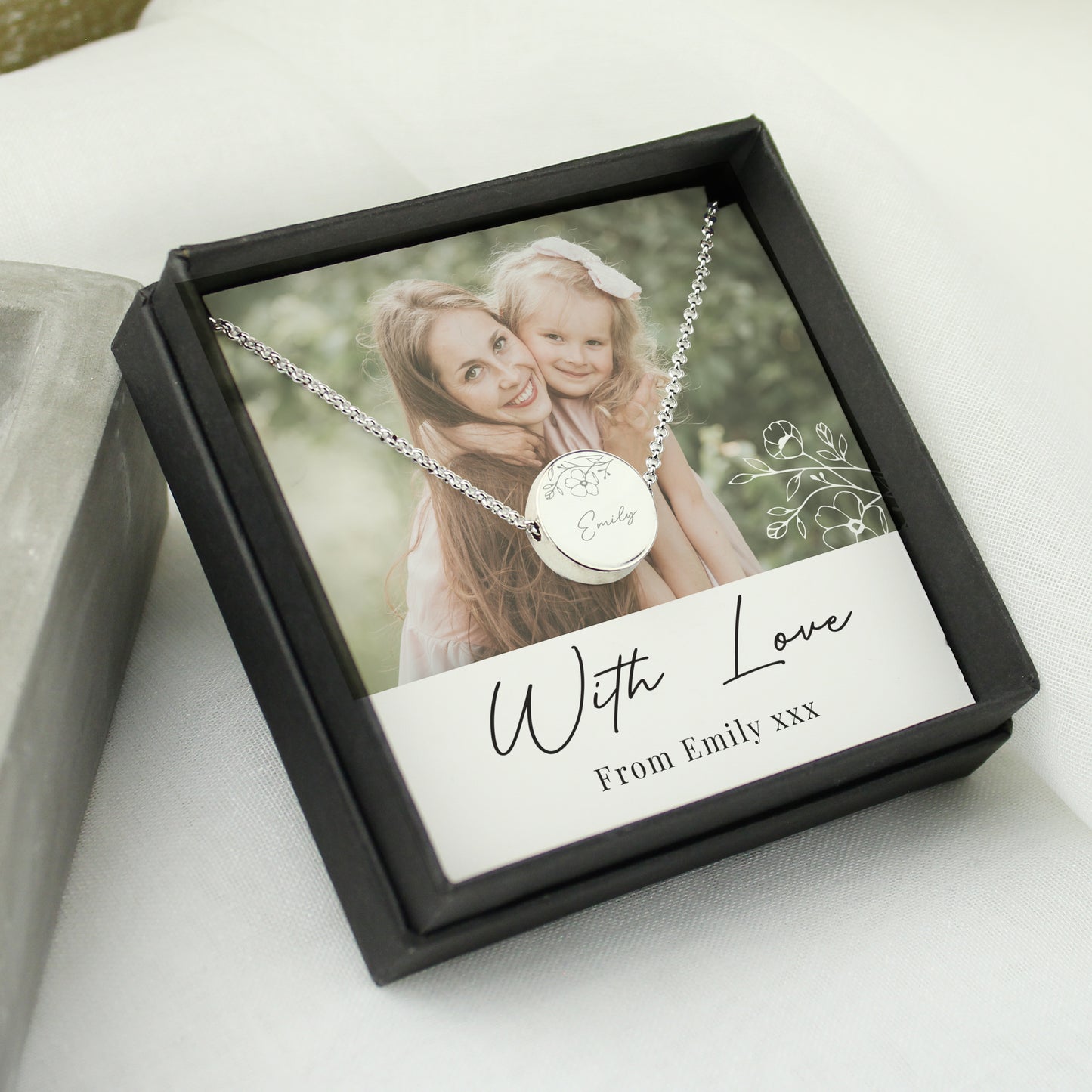 Personalised Photo Upload Necklace and Box - image 3