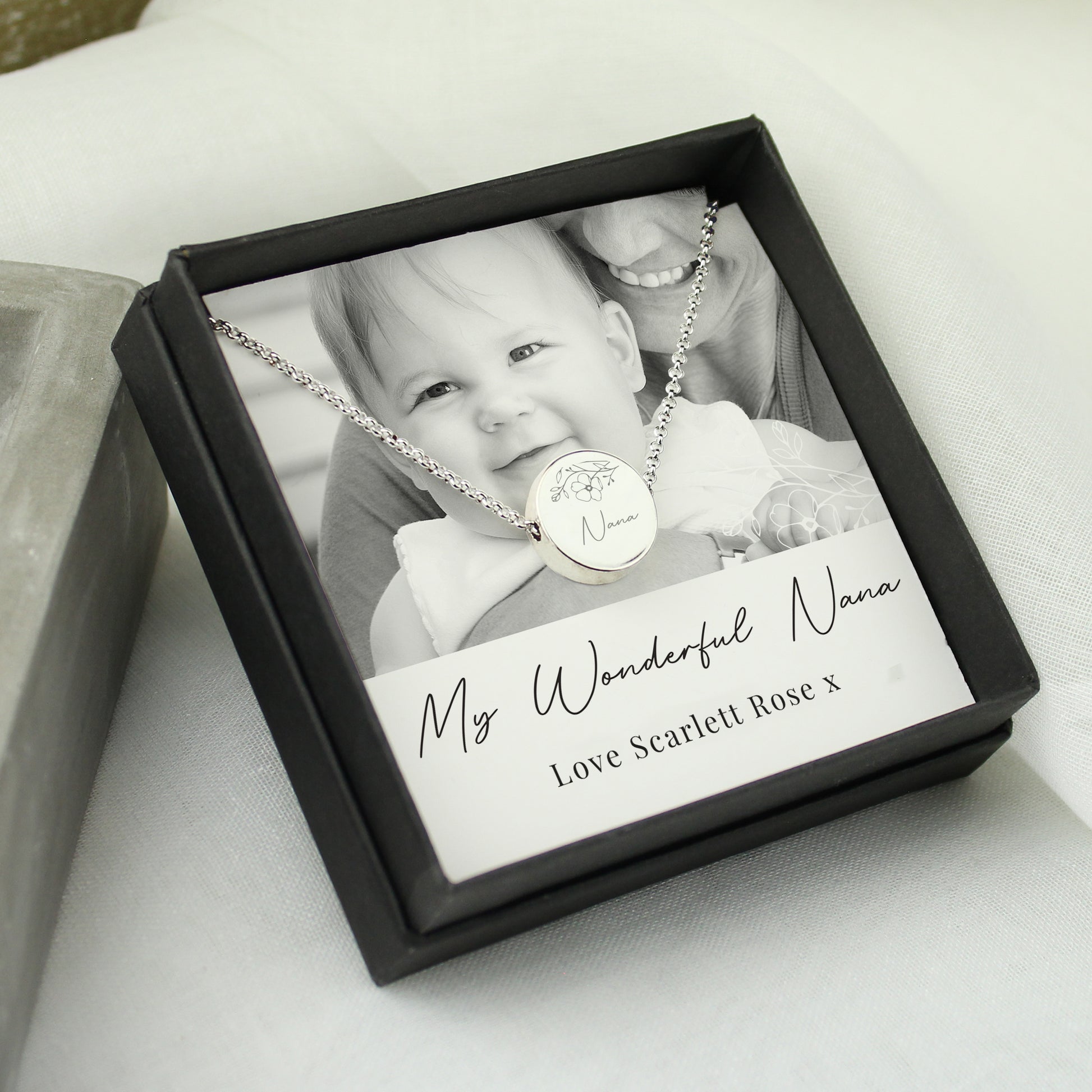 Personalised Photo Upload Necklace and Box - image 6