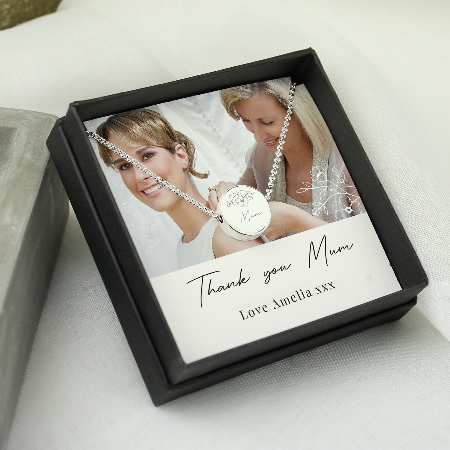 Personalised Photo Upload Necklace and Box - image 7