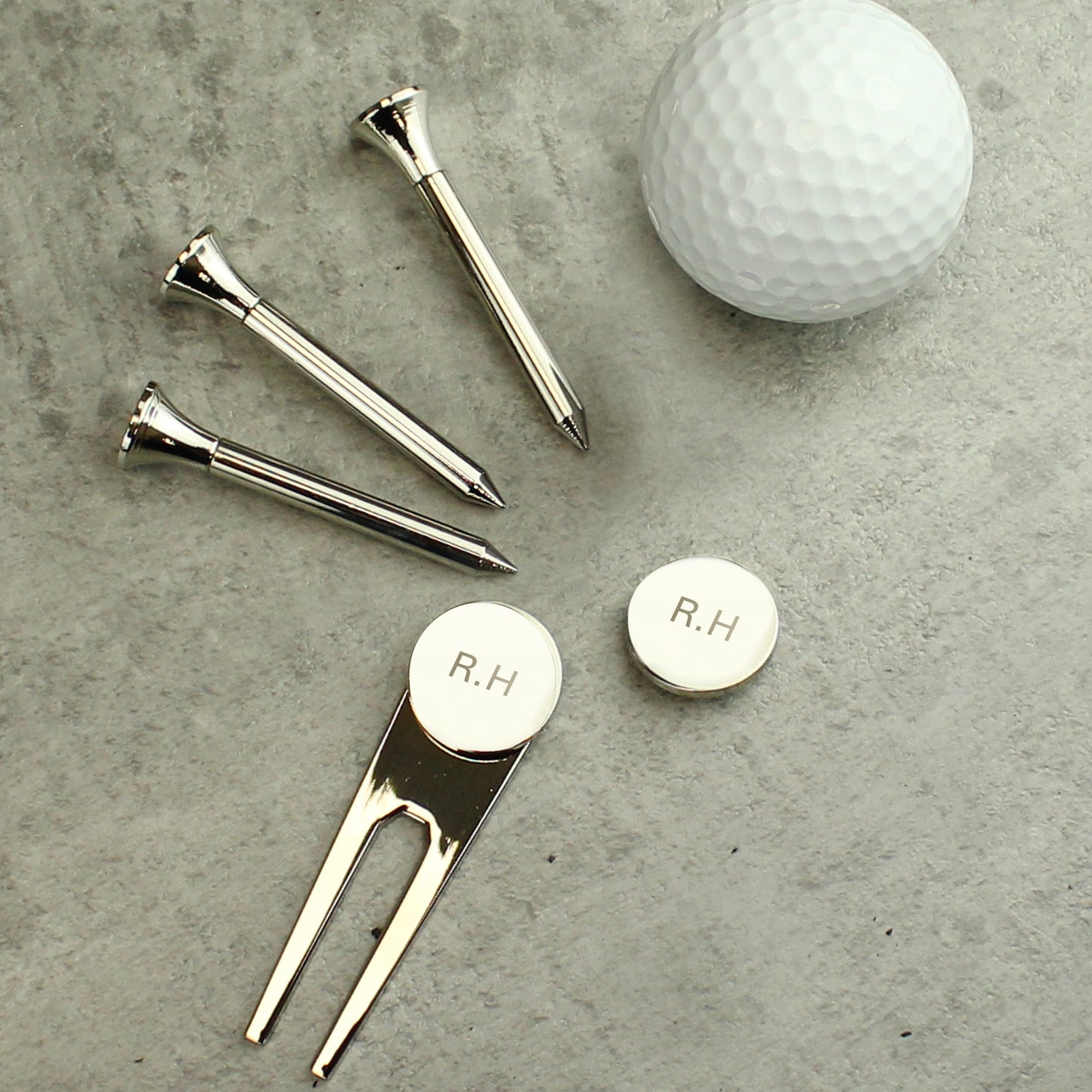 Personalised Golf Set from Heartfelt Gifts