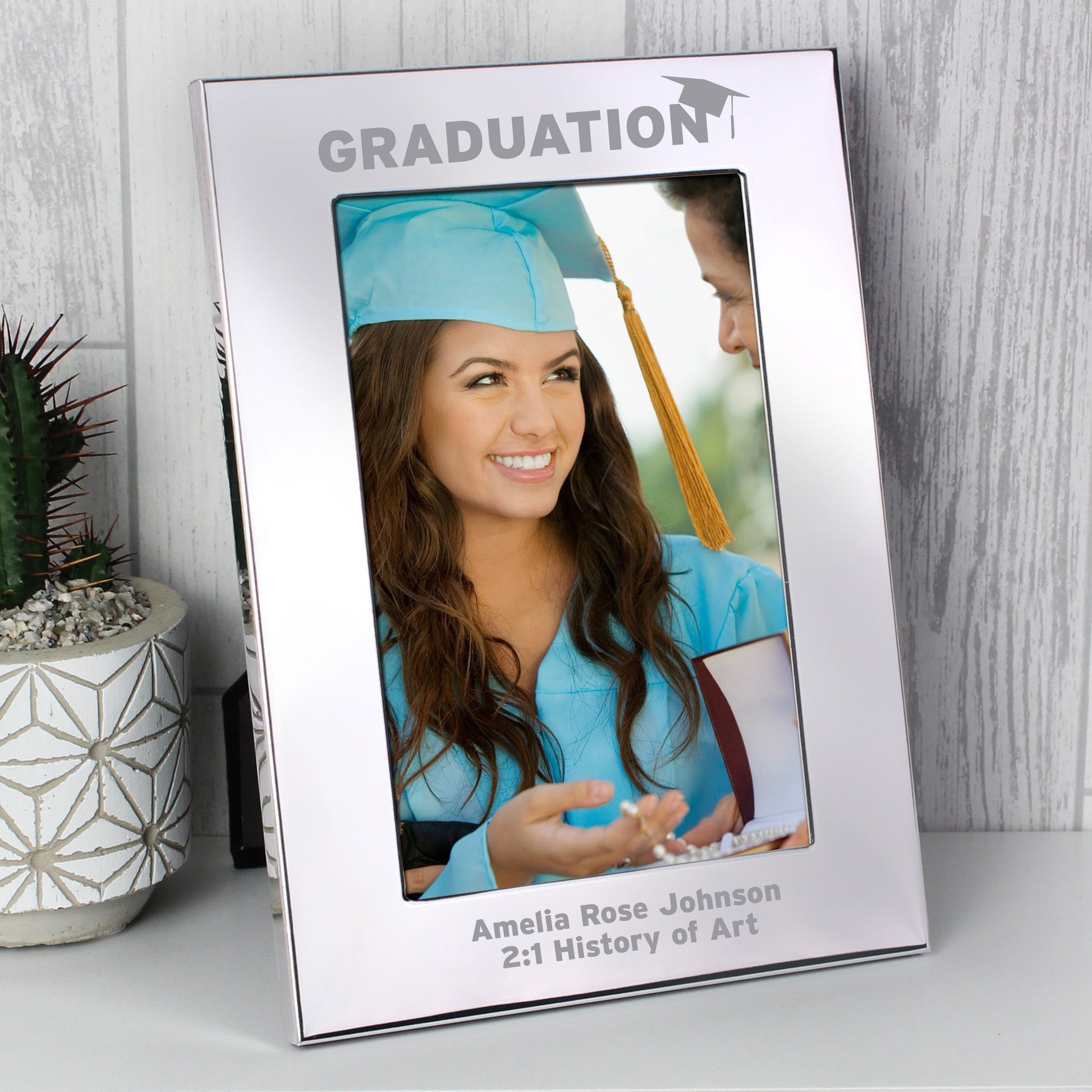 Personalised Graduation Silver 4x6 Photo Frame from Heartfelt Gifts
