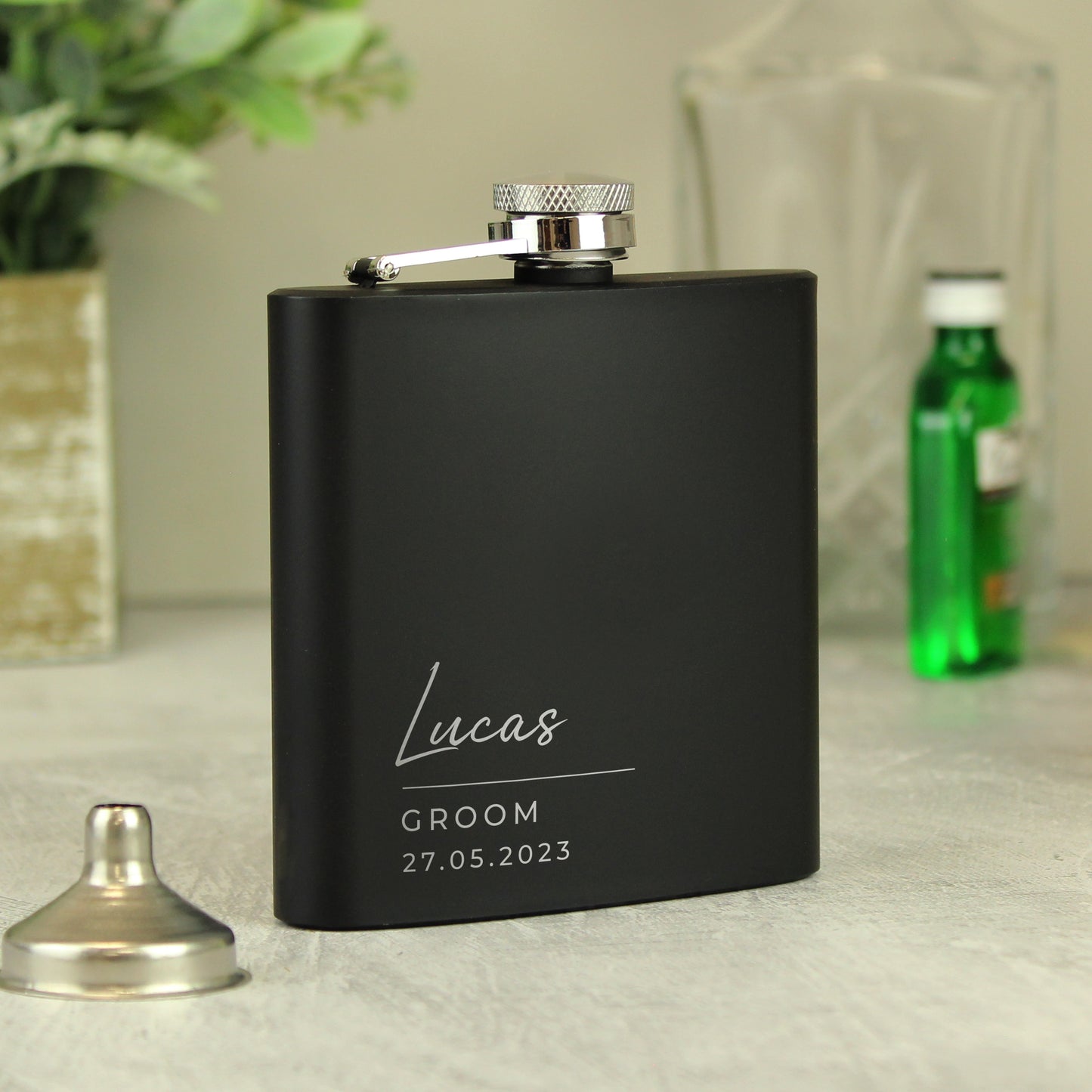 Personalised Free Text Script Black Hip Flask - image 6