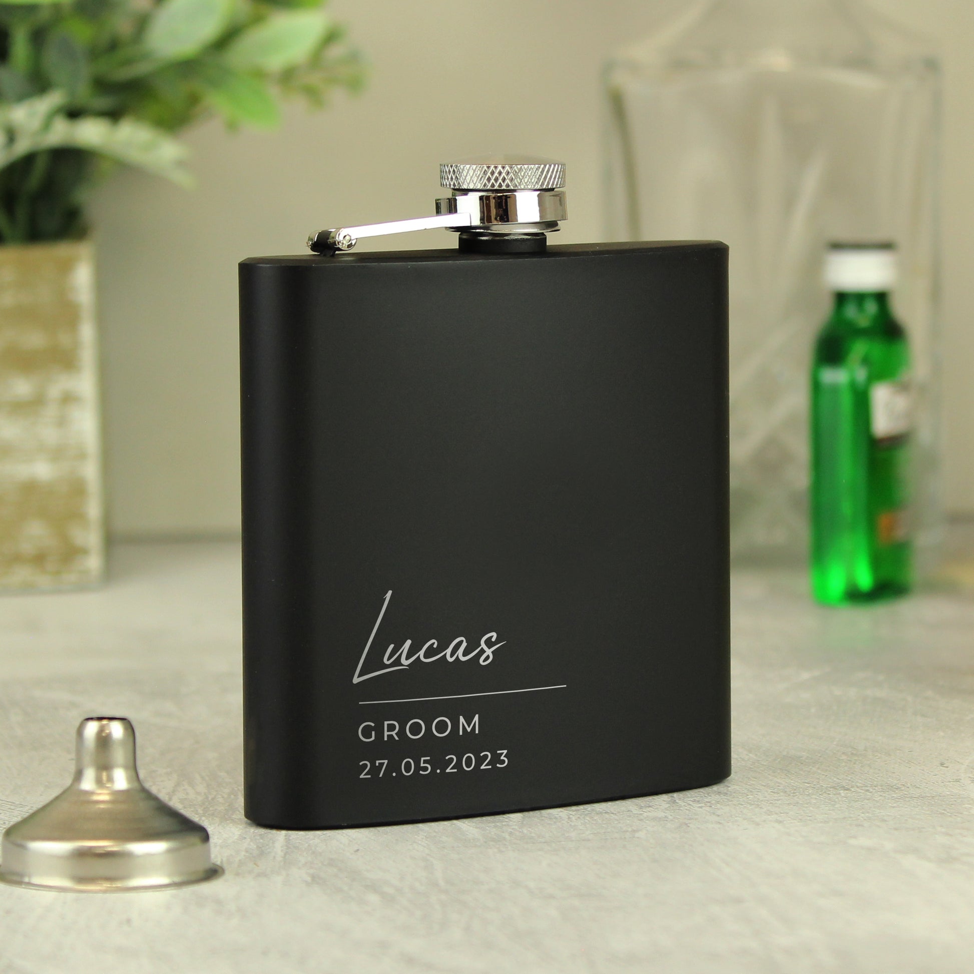 Personalised Free Text Script Black Hip Flask - image 6
