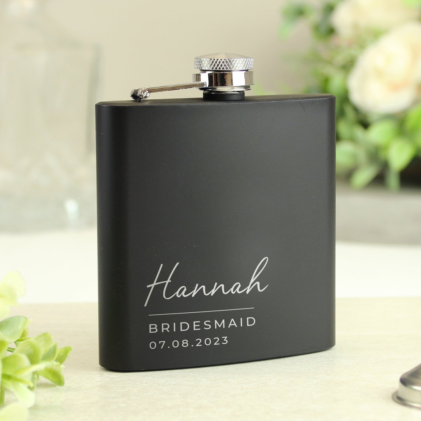 Personalised Free Text Script Black Hip Flask - image 9