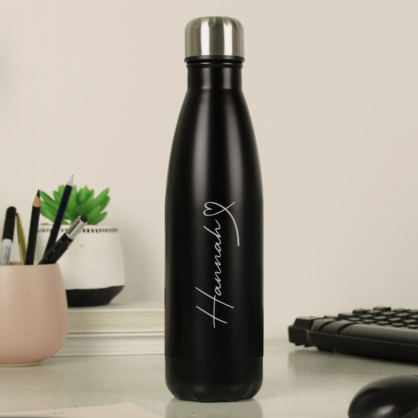 Personalised Heart Black Metal Insulated Drinks Bottle - image 3