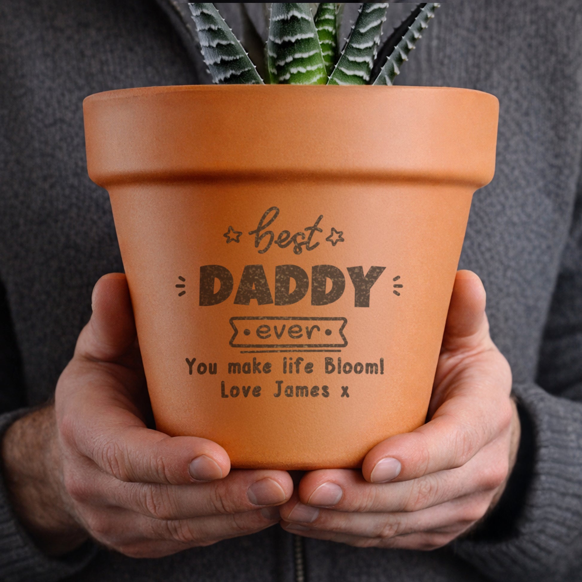 Personalised Best Ever Terracotta Plant Pot - image 3