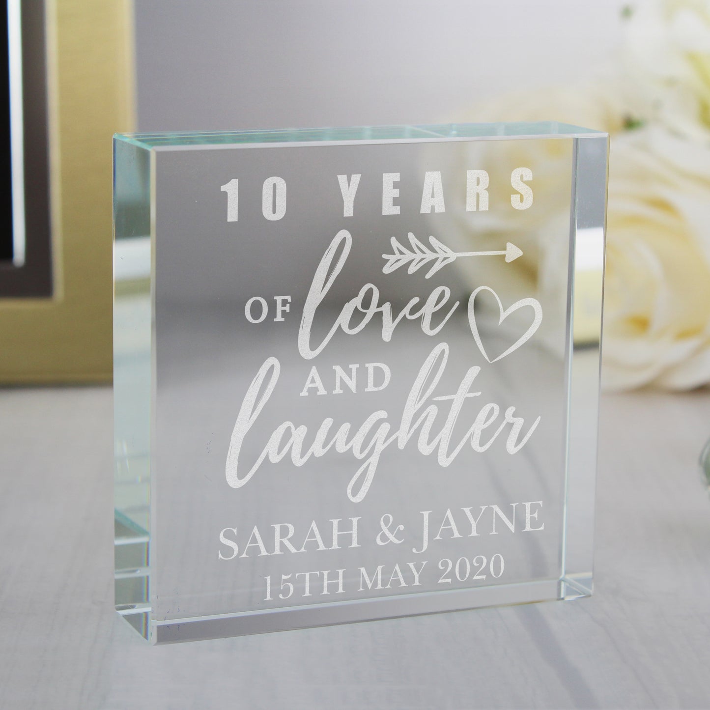 Personalised Arrow Anniversary Crystal Token - image 3