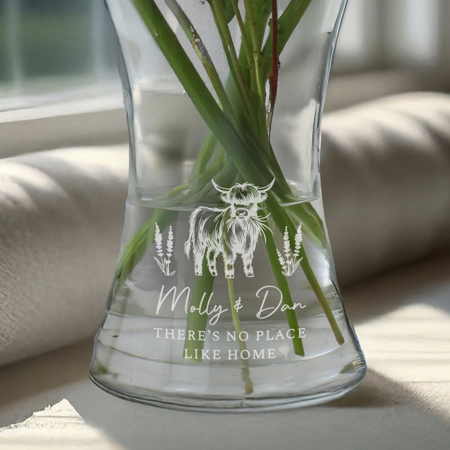 Personalised Highland Cow Waisted Vase – Flower Vase Home Gift - image 2