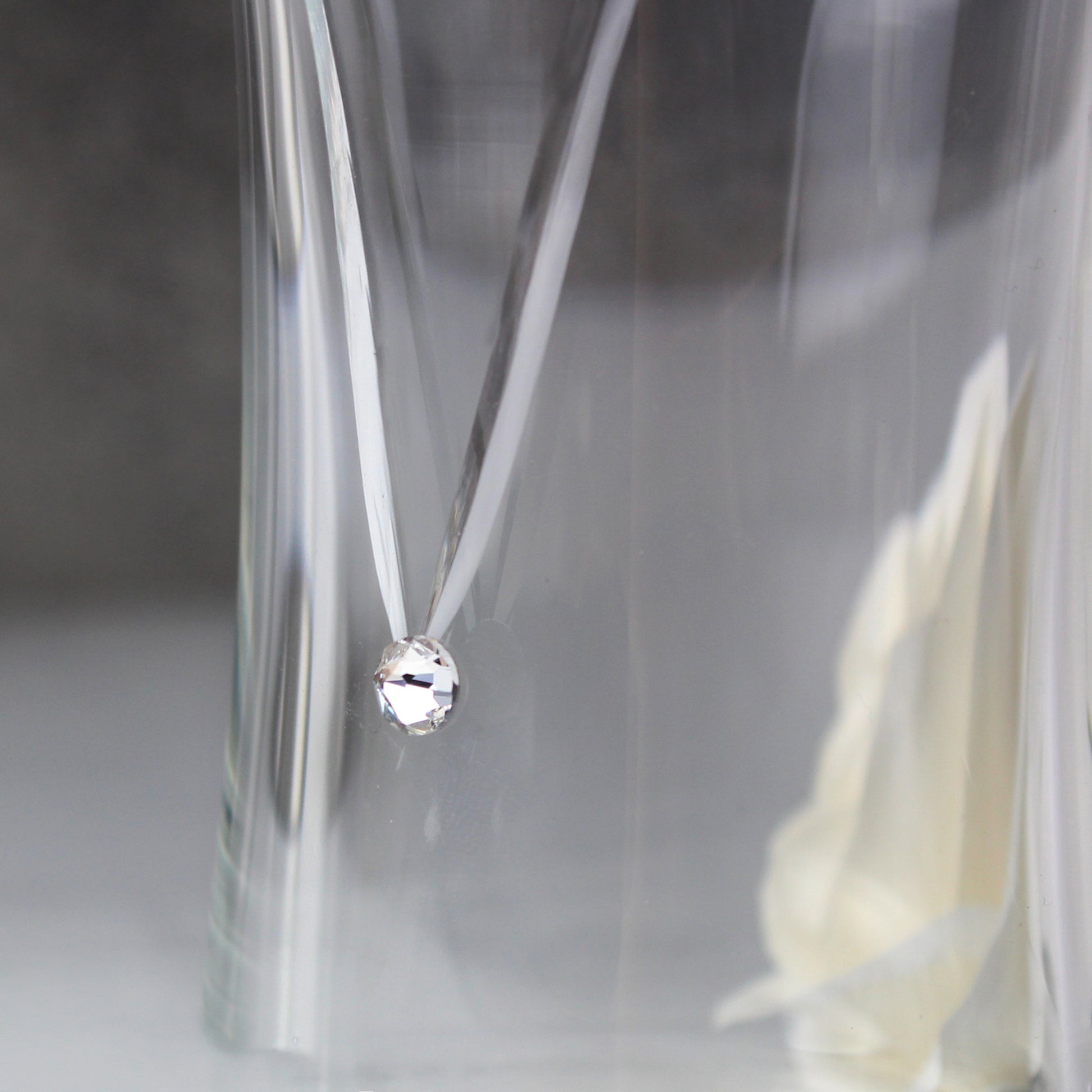 Personalised Free Text Botanical Hand Cut Diamante Heart Vase - image 6