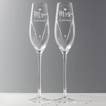 Personalised Hand Cut Mr & Mrs Pair of Flutes in Gift Box - image 3