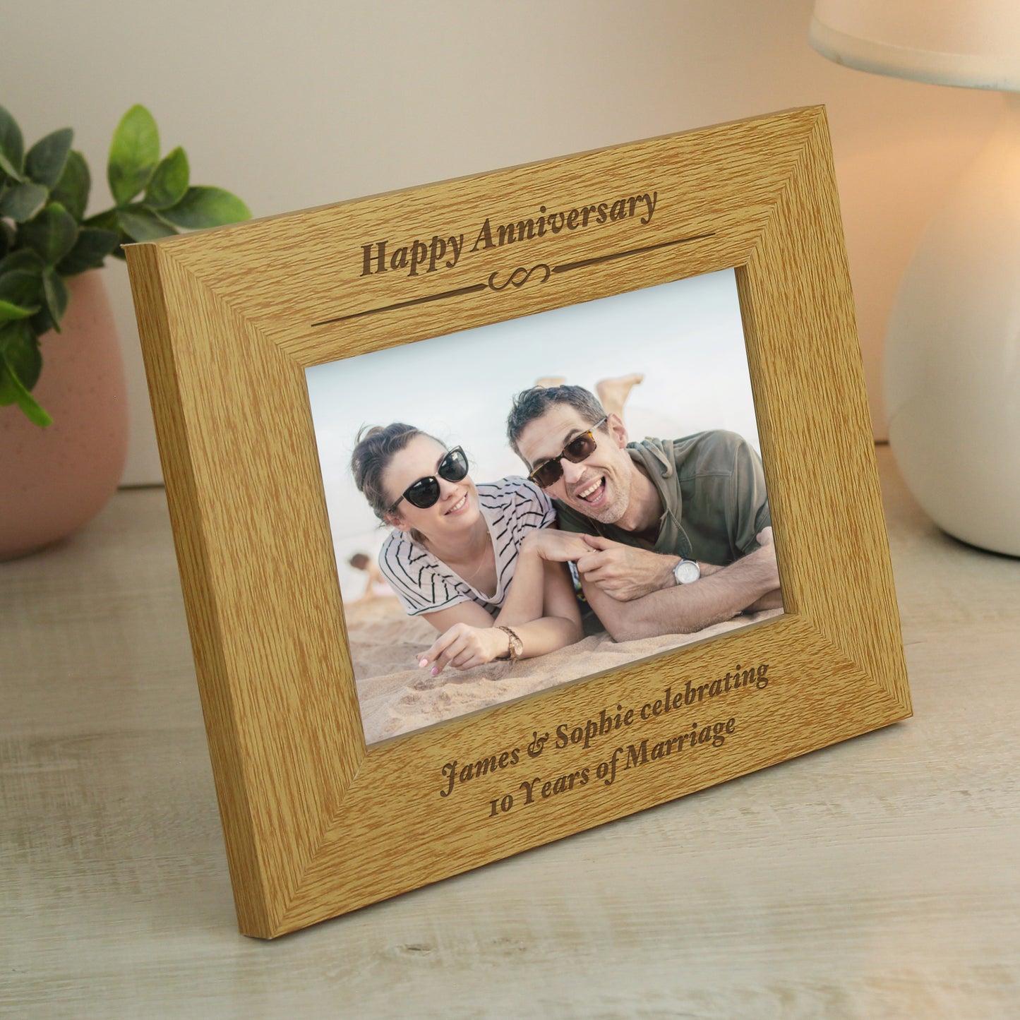 Personalised Formal 6x4 Landscape Oak Finish Photo Frame - image 3