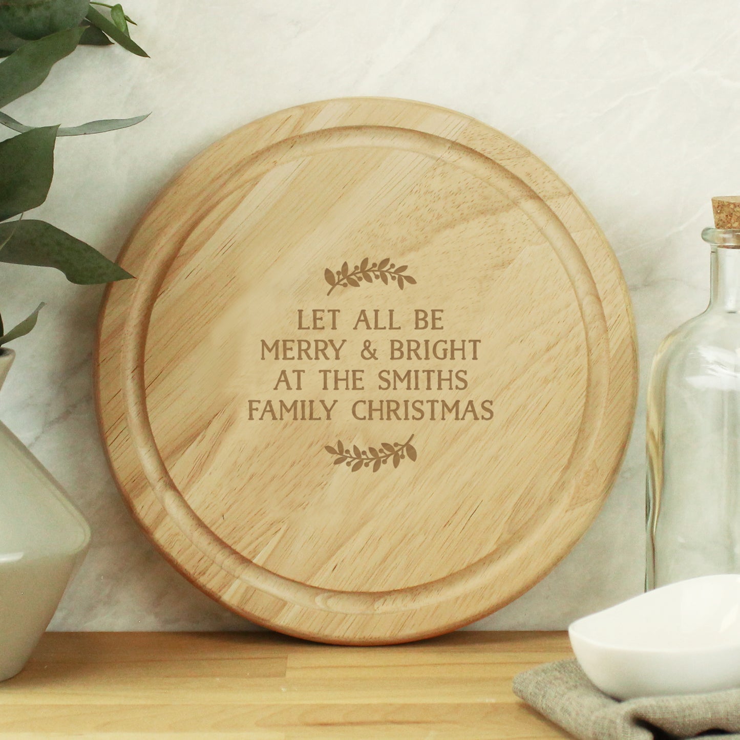Personalised Wreath Chopping Board - image 2
