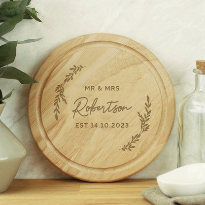 Personalised Laurel Round Wooden Chopping Board - image 2