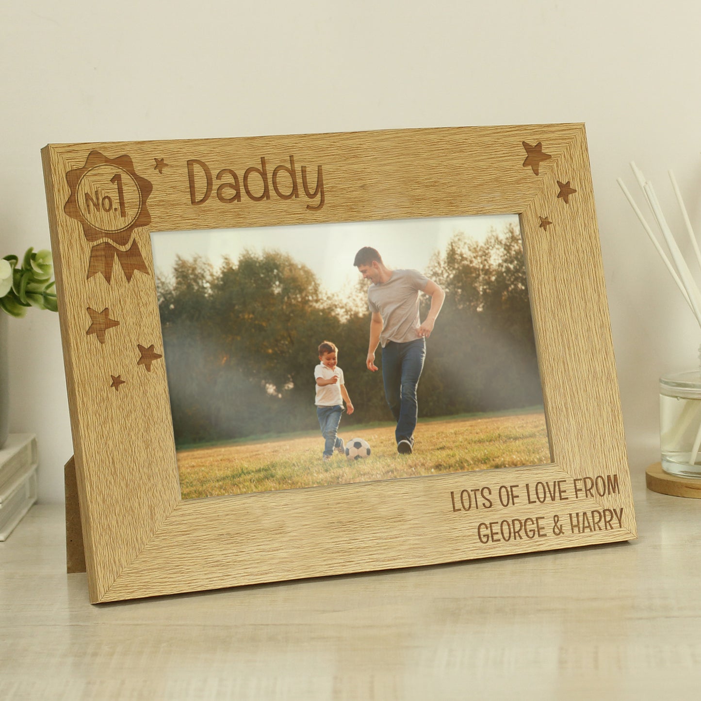 Personalised No.1 6x4 Wooden Landscape Photo Frame – Birthday Father's Day Gift