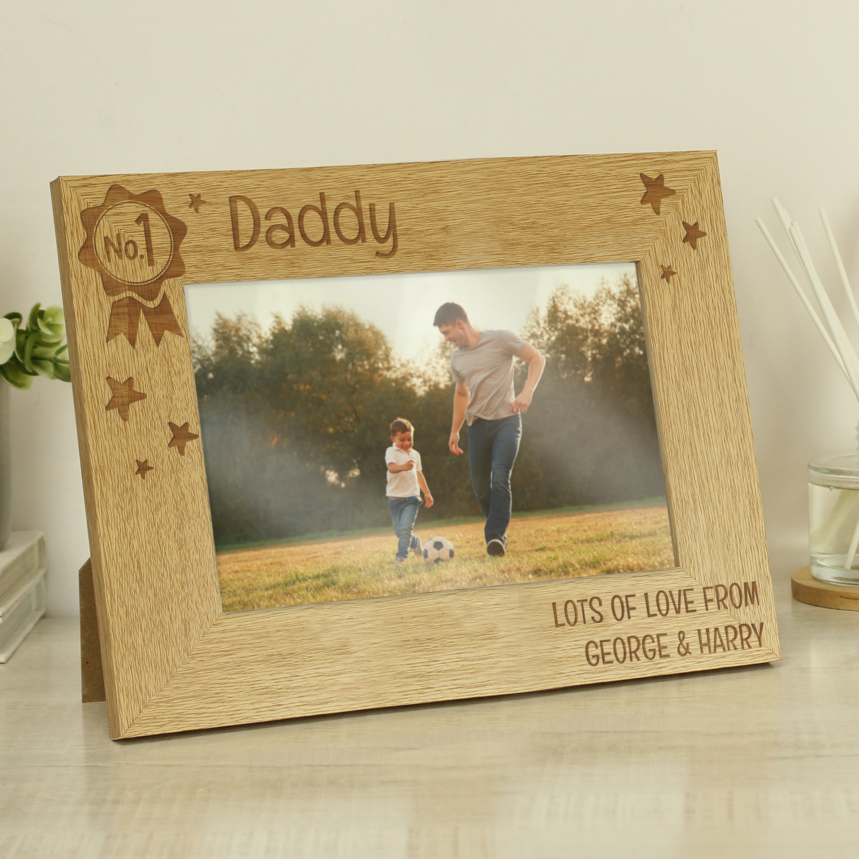 Personalised No.1 6x4 Wooden Landscape Photo Frame – Birthday Father's Day Gift