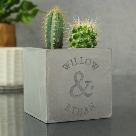 Personalised Ampersand Couples Concrete Plant Pot from Heartfelt Gifts