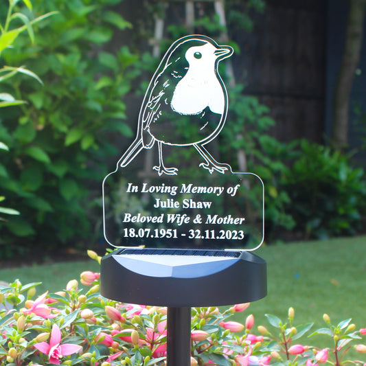 Personalised Robin Memorial Outdoor Solar Light from Heartfelt Gifts