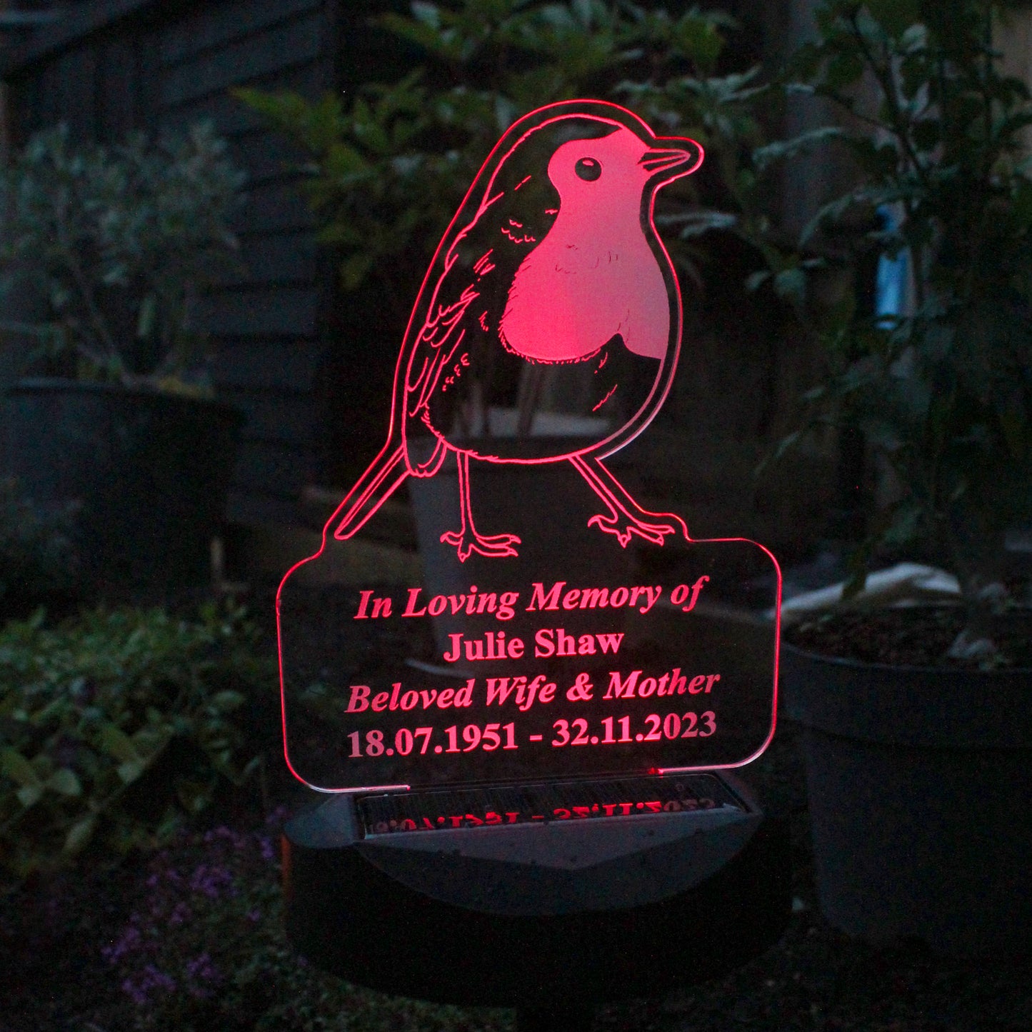 Personalised Memorial Solar Light - Robin - image 4