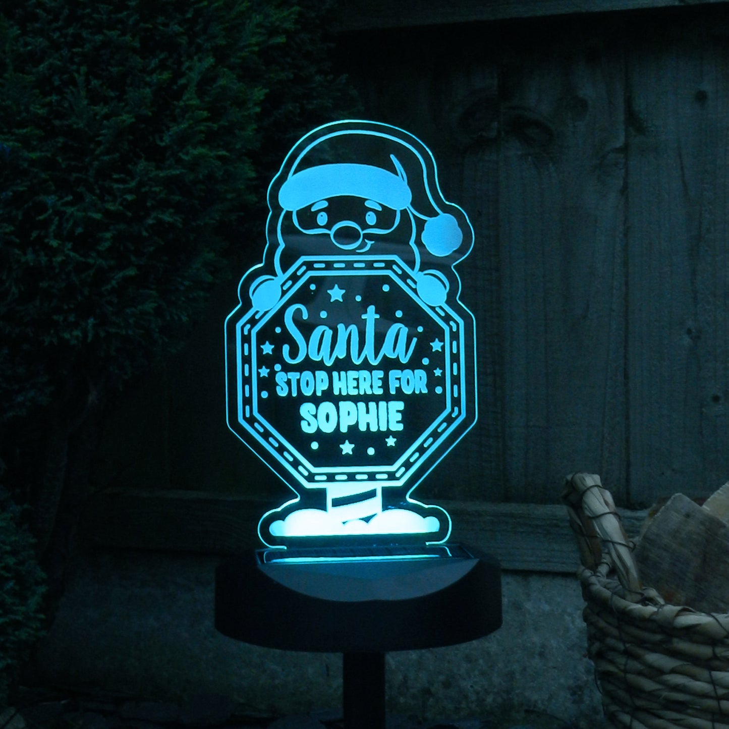 Personalised Santa Stop Here Sign Outdoor Solar Light - image 7