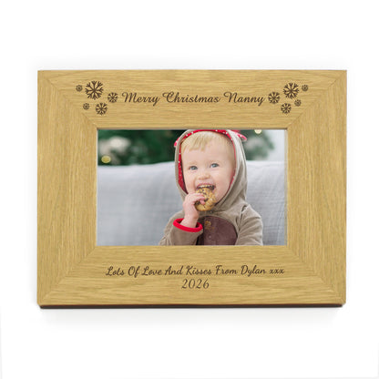 Personalised Oak Finish 6x4 Snowflake Photo Frame - image 2