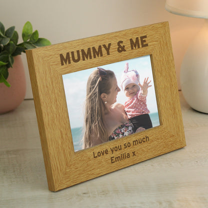 Personalised Oak Finish 6x4 Mummy & Me Photo Frame from Heartfelt Gifts