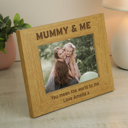 Personalised Oak Finish 6x4 Mummy & Me Photo Frame - image 3