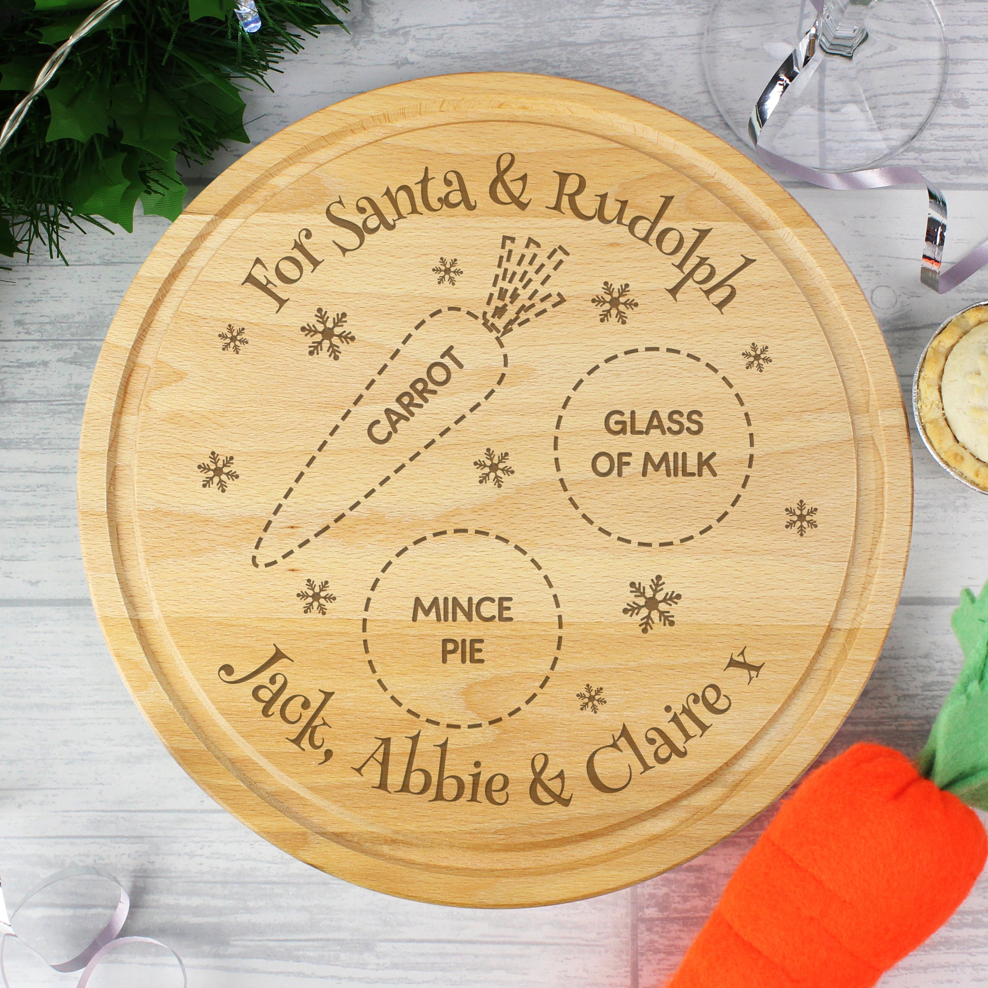 Personalised Christmas Eve Mince Pie Board - image 3