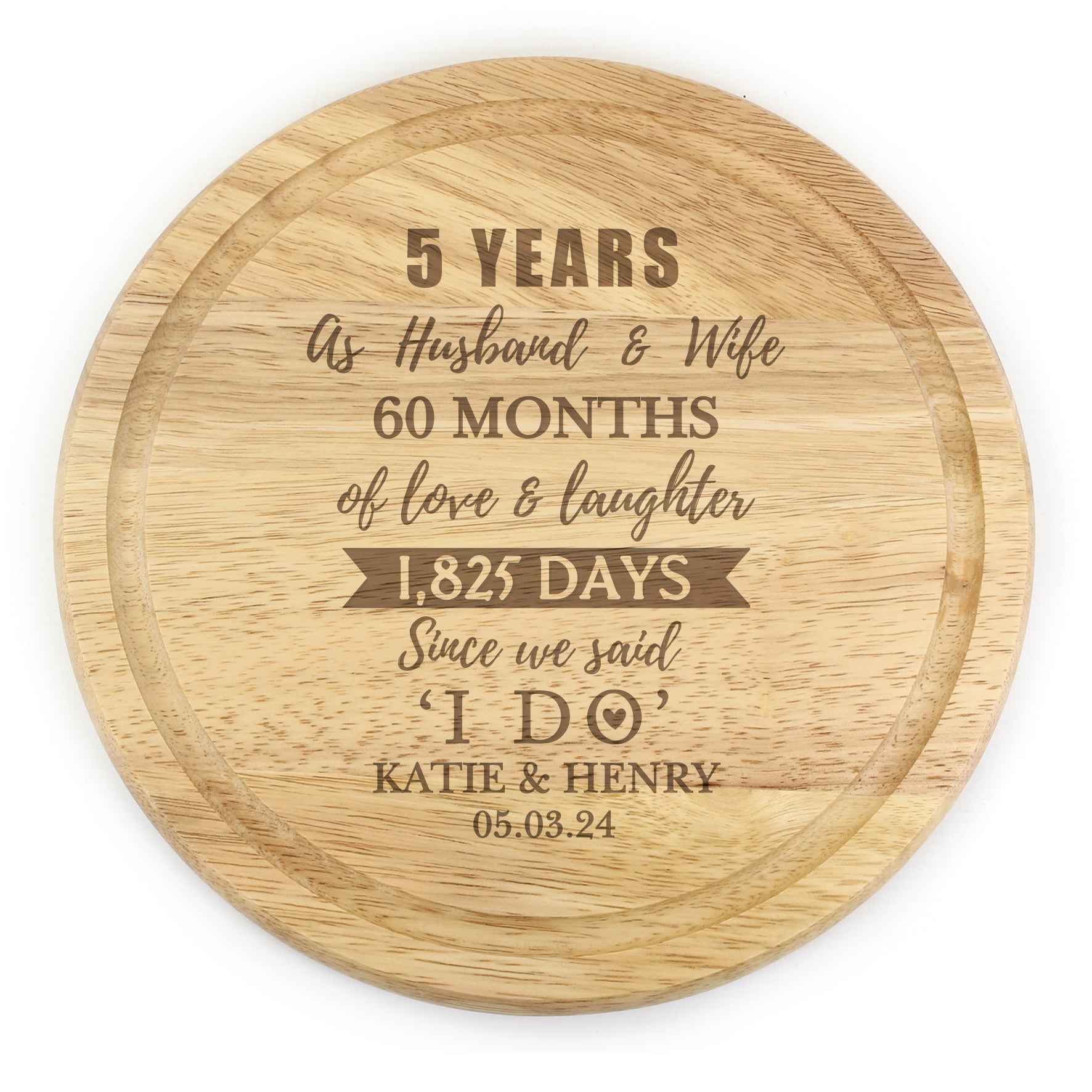 Personalised 5th Anniversary Heart Chopping Board - image 3