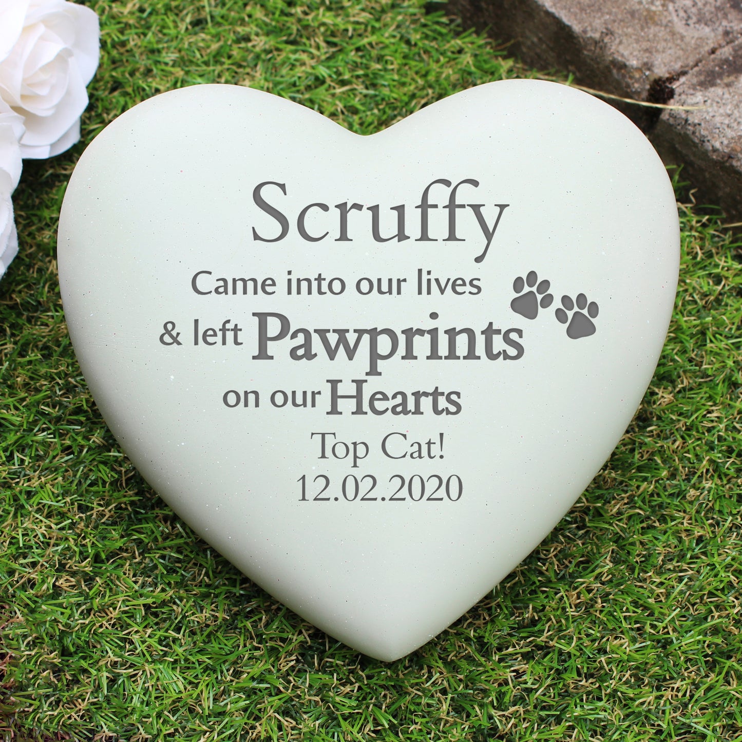 Personalised Pet Pawprints Heart Memorial from Heartfelt Gifts