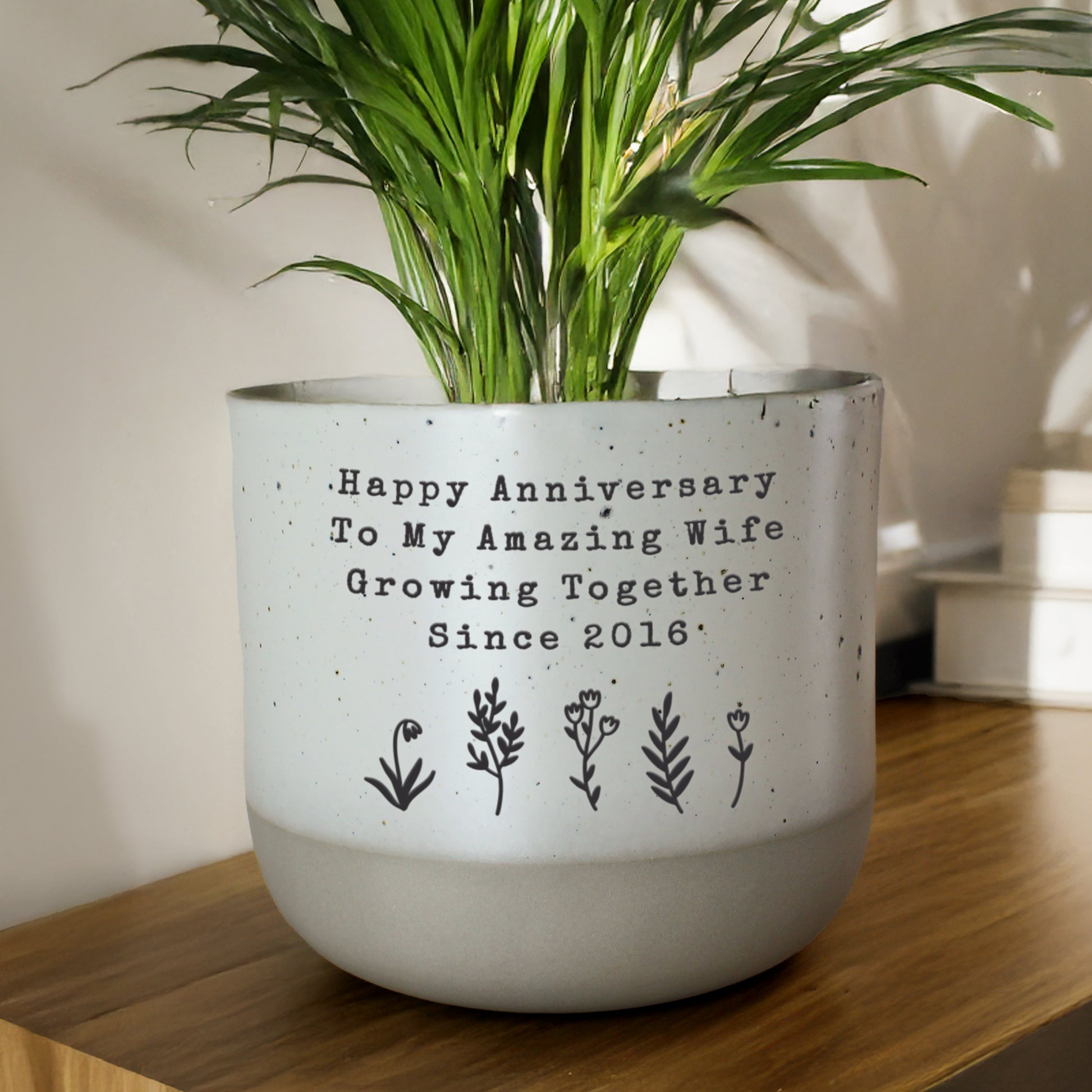 Personalised Floral Flecked Plant Pot - image 3