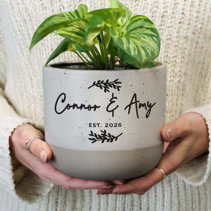 Personalised Botanical Flecked Plant Pot from Heartfelt Gifts