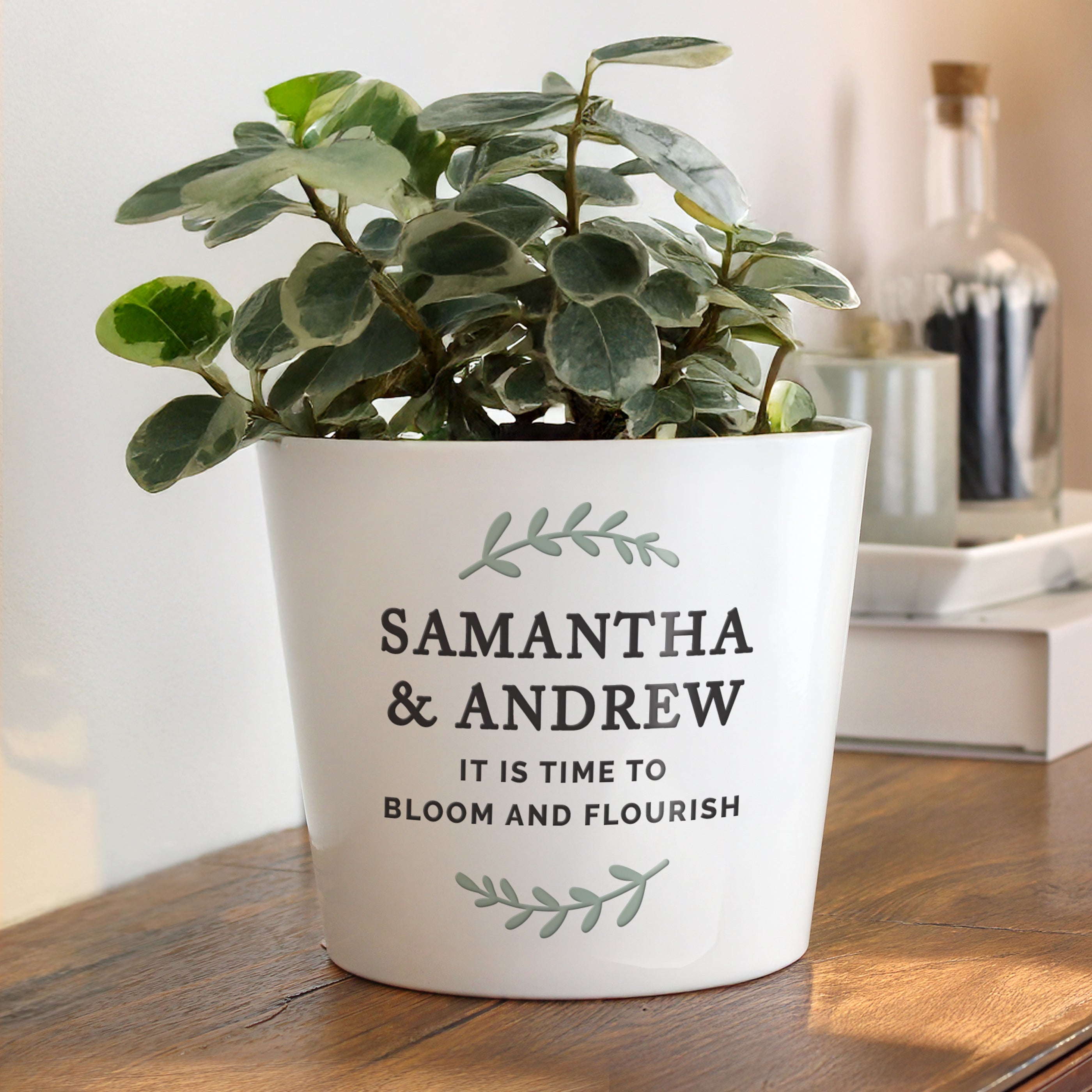 Personalised Wreath Large Plant Pot from Heartfelt Gifts