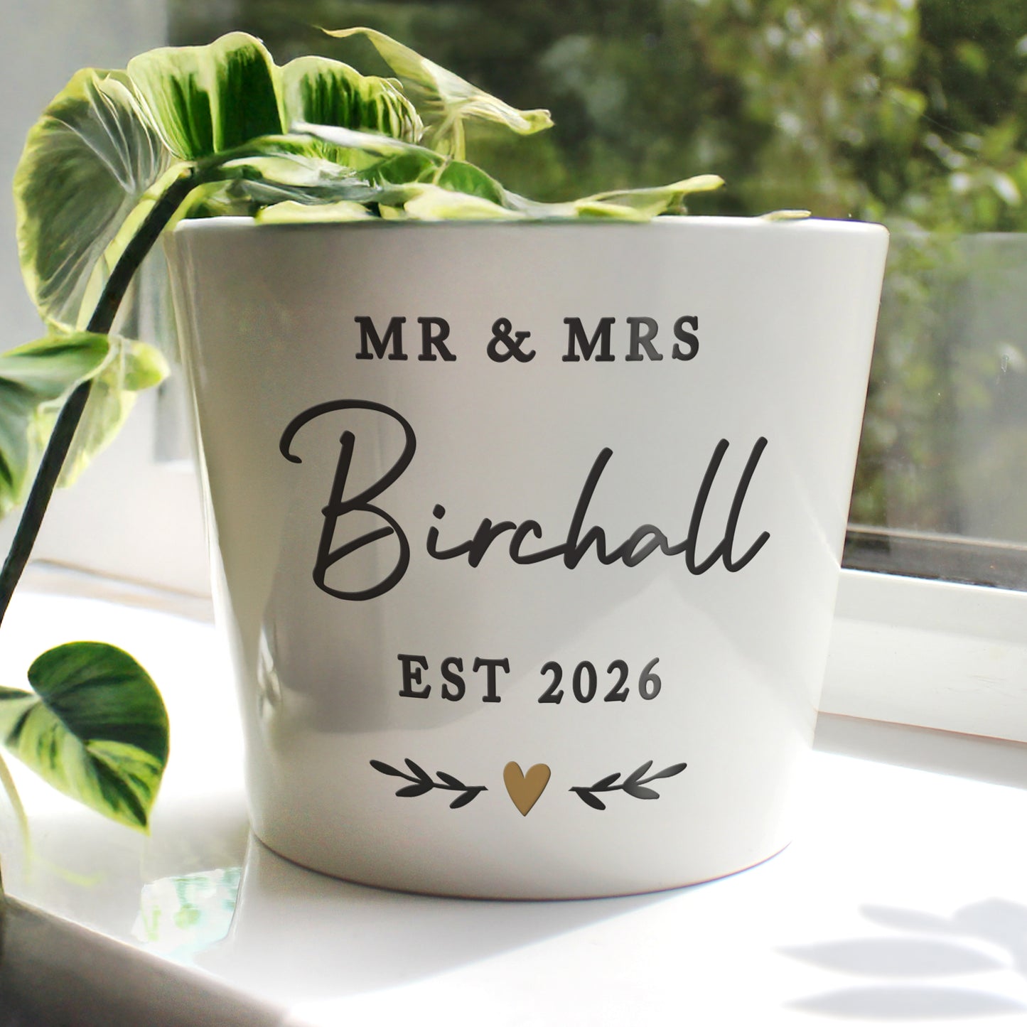 Personalised Gold Heart Large Plant Pot - image 3