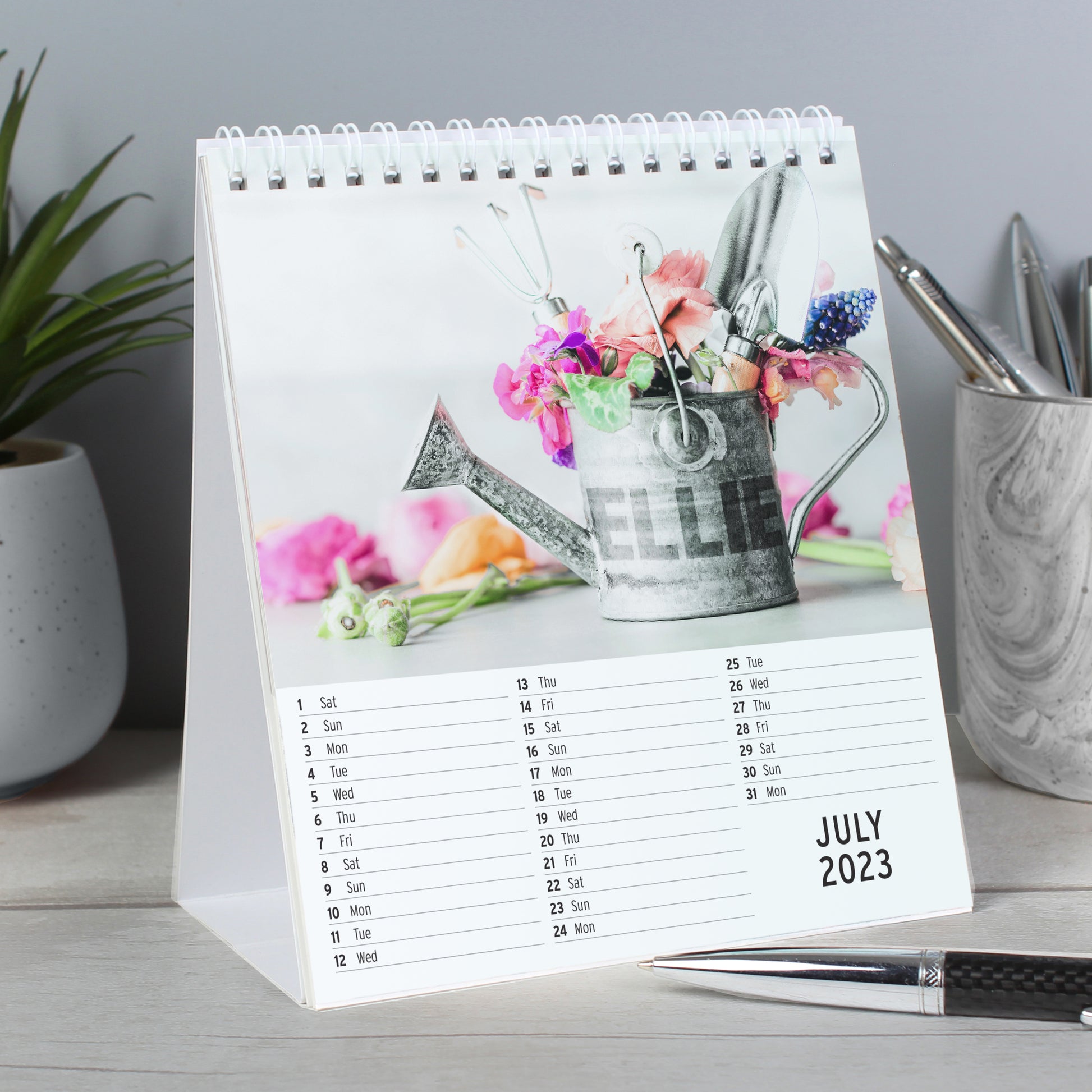 Personalised Gardening Desk Calendar - image 2