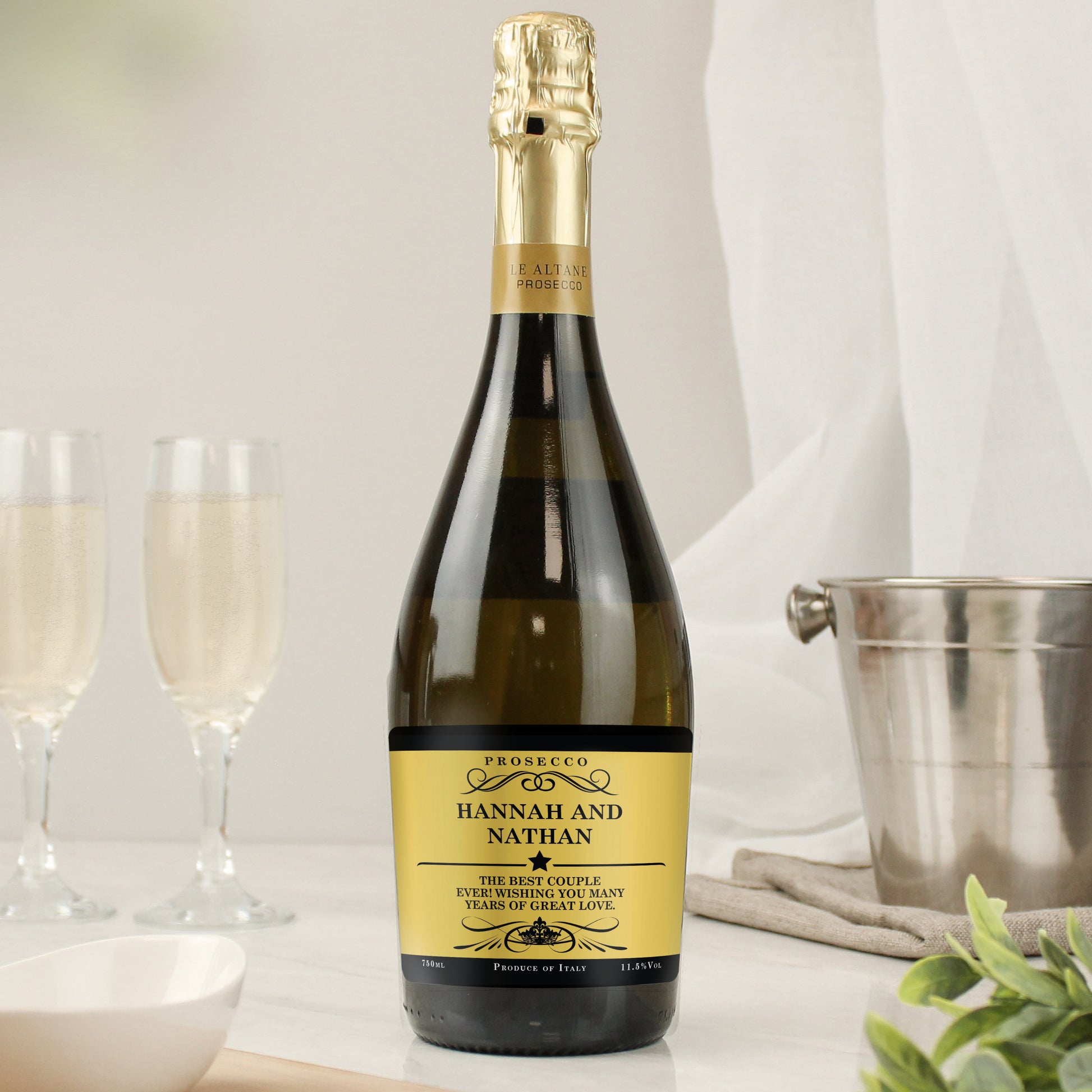 Personalised Any Message Bottle of Prosecco from Heartfelt Gifts
