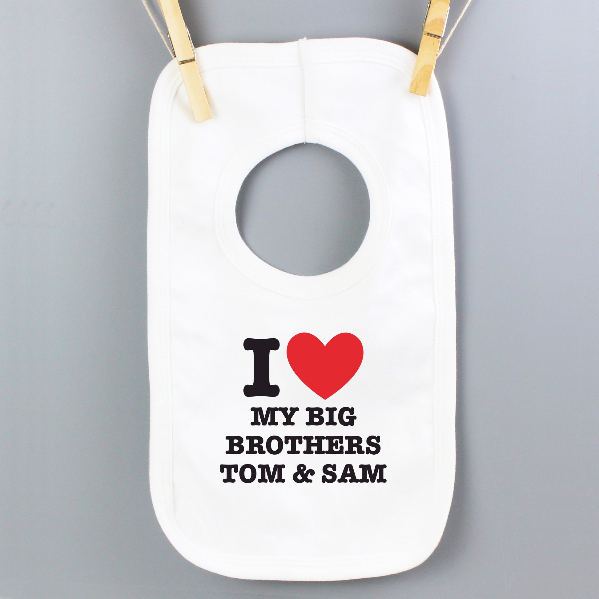 Personalised I HEART 0-3 Months Baby Bib - image 4