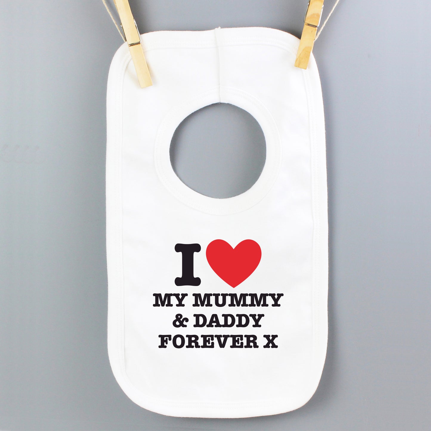 Personalised I HEART 0-3 Months Baby Bib - image 6