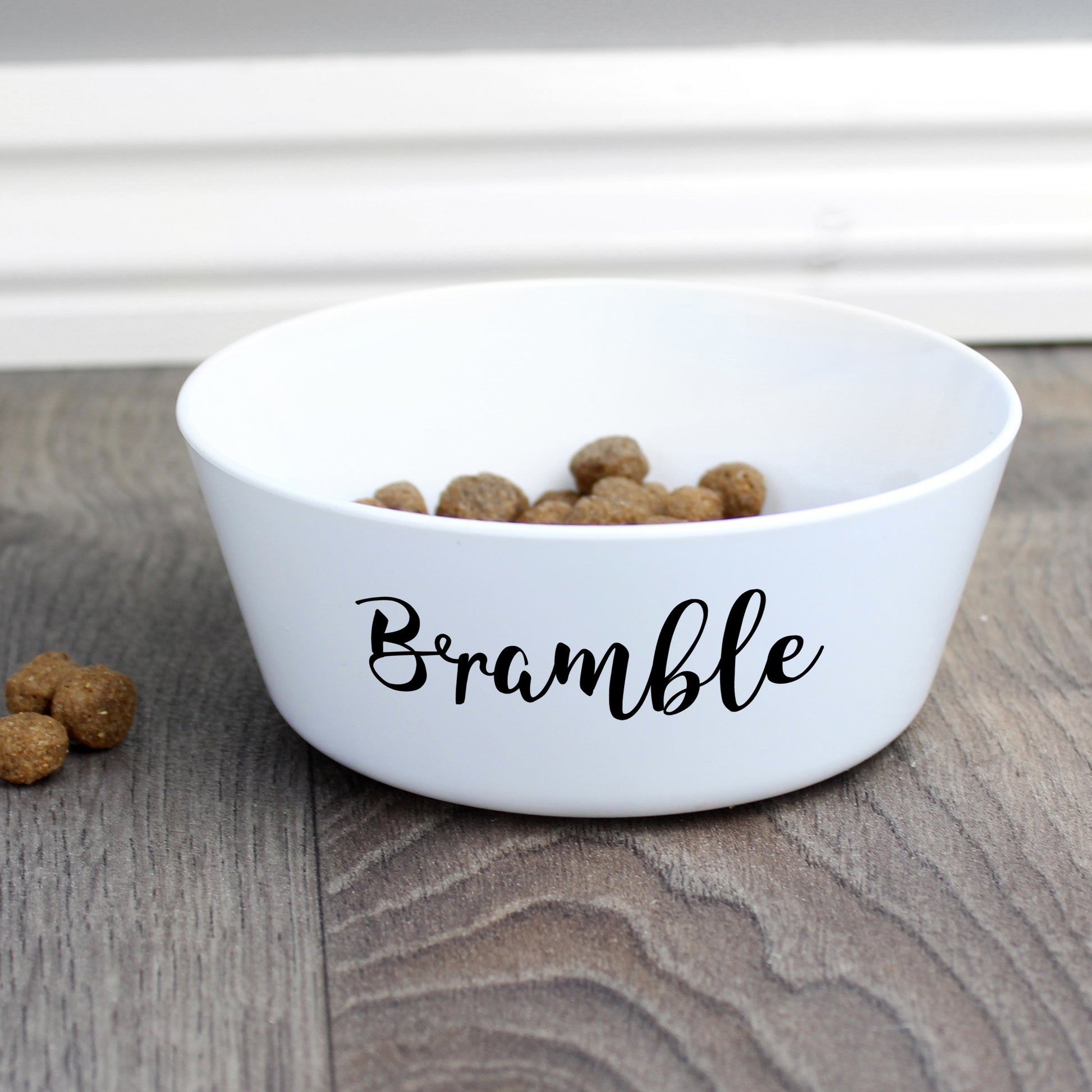 Personalised Name Plastic Cat Bowl - image 3