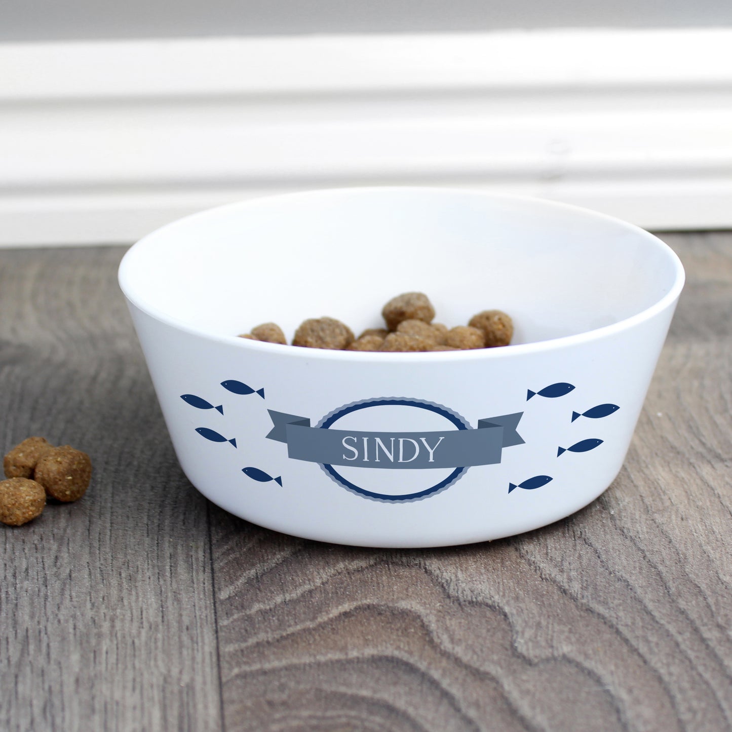 Personalised Fish Plastic Cat Bowl - image 3